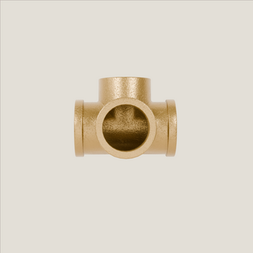 Conector cuádruple de 90° – Dorado